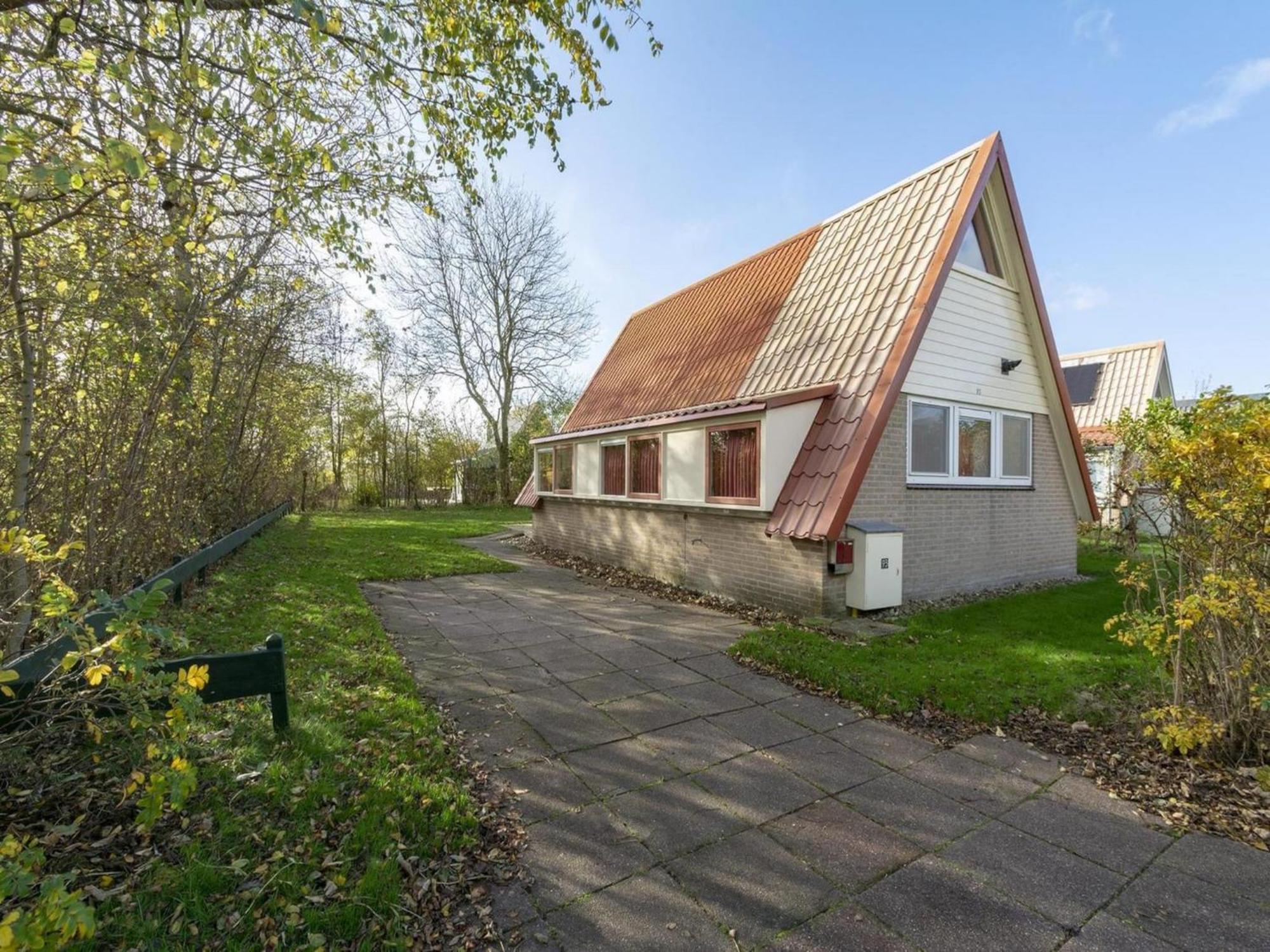 Alluring Home With Garden Callantsoog Exterior photo